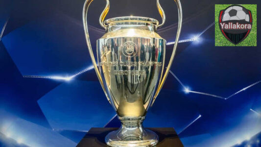 شعار دوري أبطال أوروبا مع كرات قدم ترمز للقرعة والمواجهات القوية.