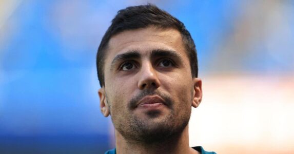 ديكو يتحدث عن انتقال رودري إلى برشلونة وريال مدريد