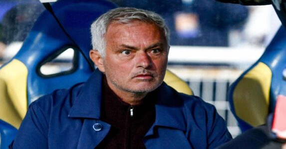 جوزيه مورينيو مدرب ريال مدريد يعرب عن قلقه من إرهاق اللاعبين